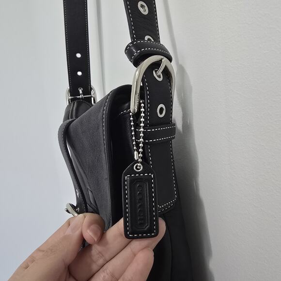 Coach Vintage Y2K Small Signature Buckle Flap Soho Crossbody - Picture 3 of 7